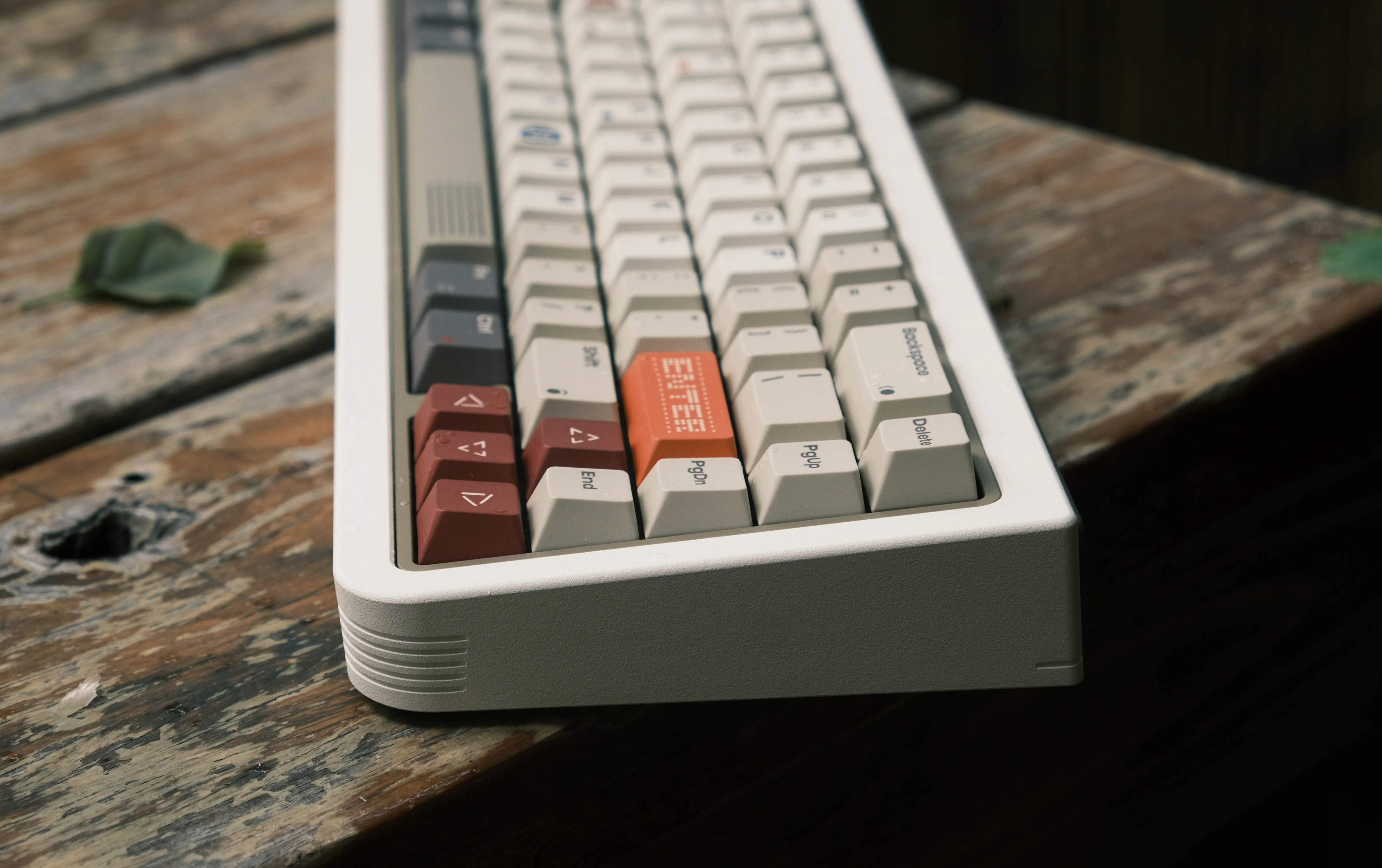 [Pre-Order] GB65 Keyboard by 80Retros X Click Inc - Pre-built Kit